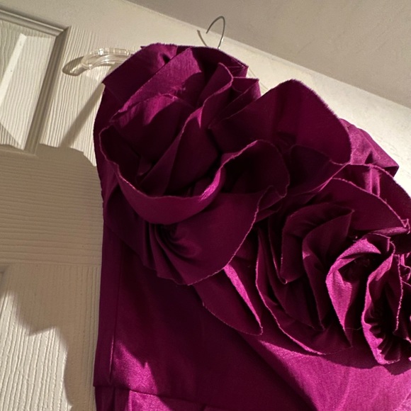 Max and Cleo Strapless Sweetheart Floral Purple Dress in size 2 (Like New!) - Picture 6 of 14